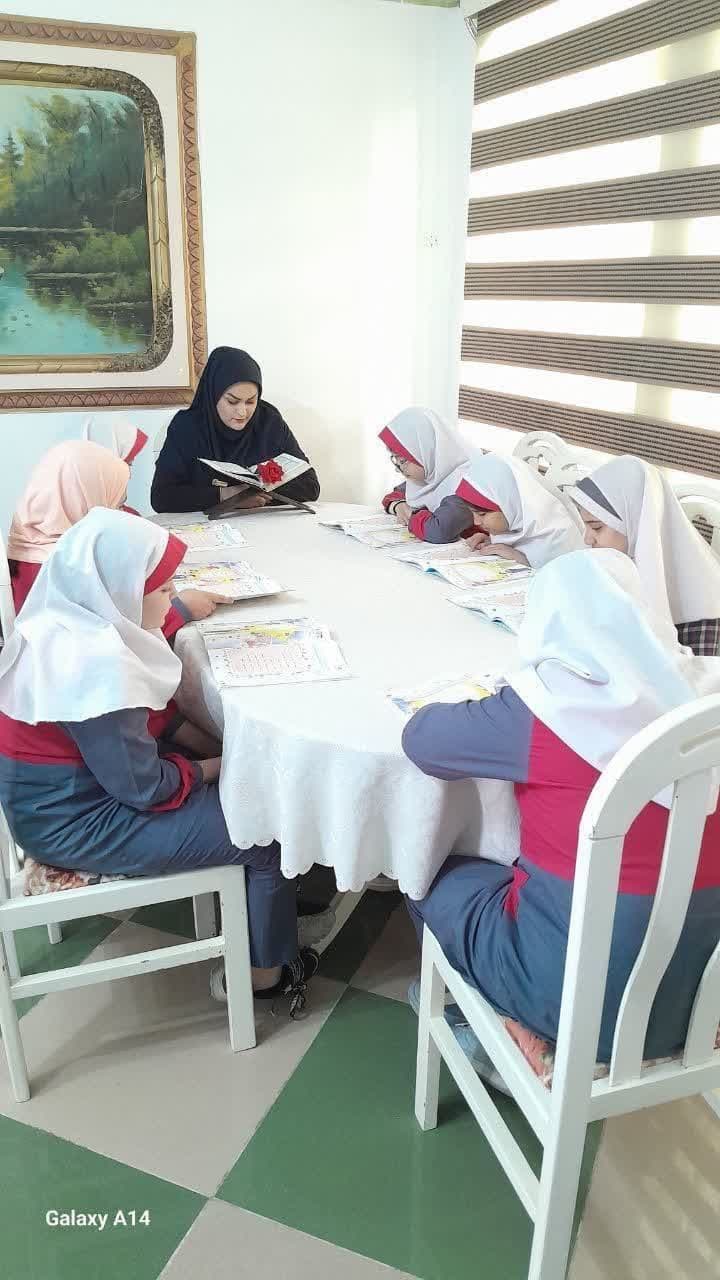 دبستان و پیش دبستانی پندار