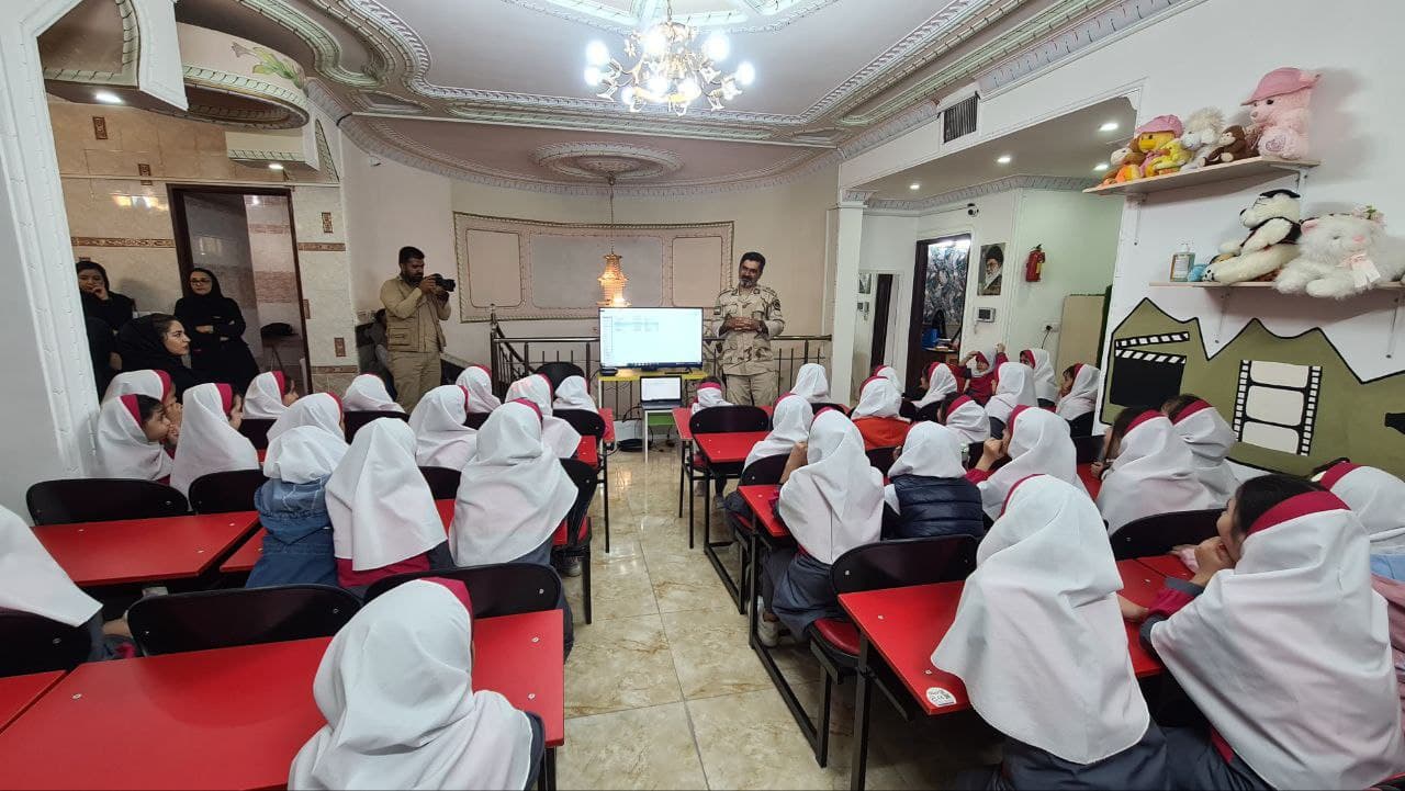 دبستان و پیش دبستانی پندار